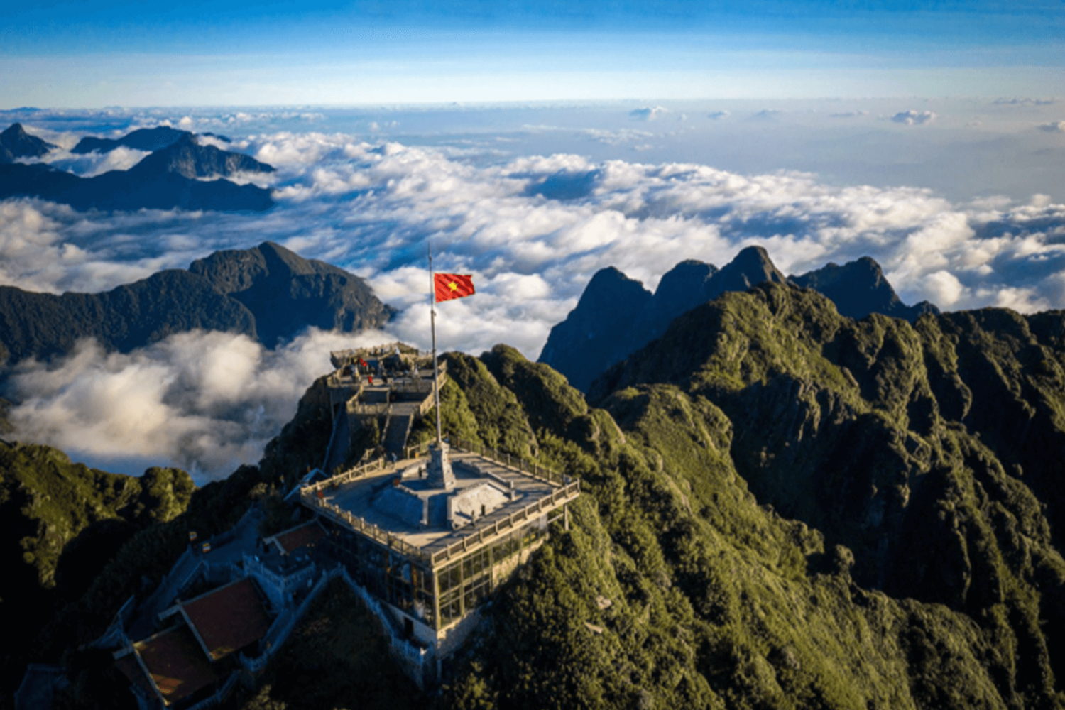 Tour Mộc Châu - Điện Biên - Sapa